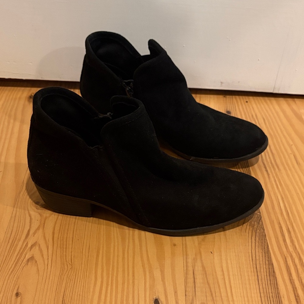 SO Women's Black Ankle Booties